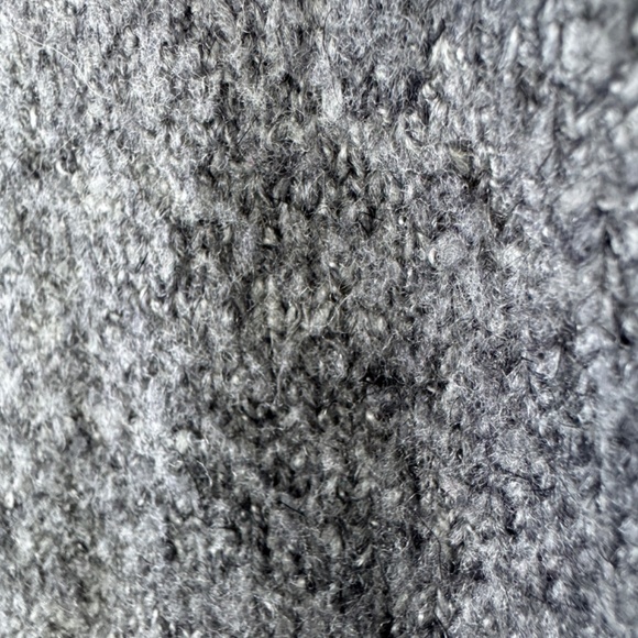 DREAMERS Gray Knit Pullover Oversized Sweater With Bows On Wrists / Size Small - Picture 5 of 13